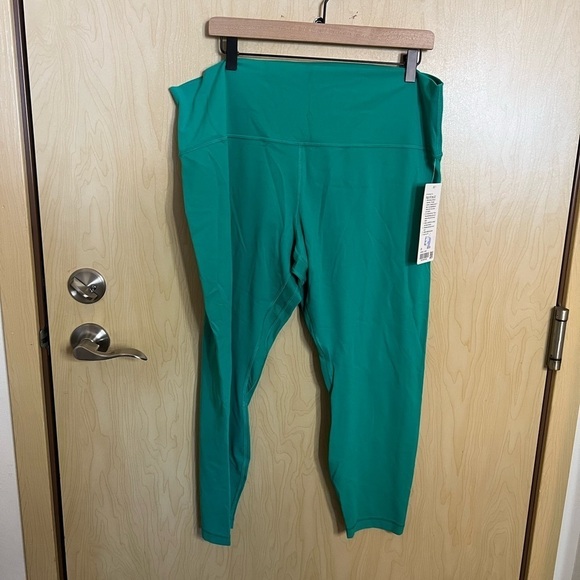 NWT lululemon Align HR Pant 25" - Picture 3 of 3